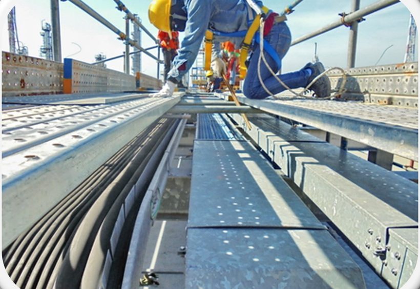 ATIGRA electrical and instrumentation cable tray installation on an offshore platform